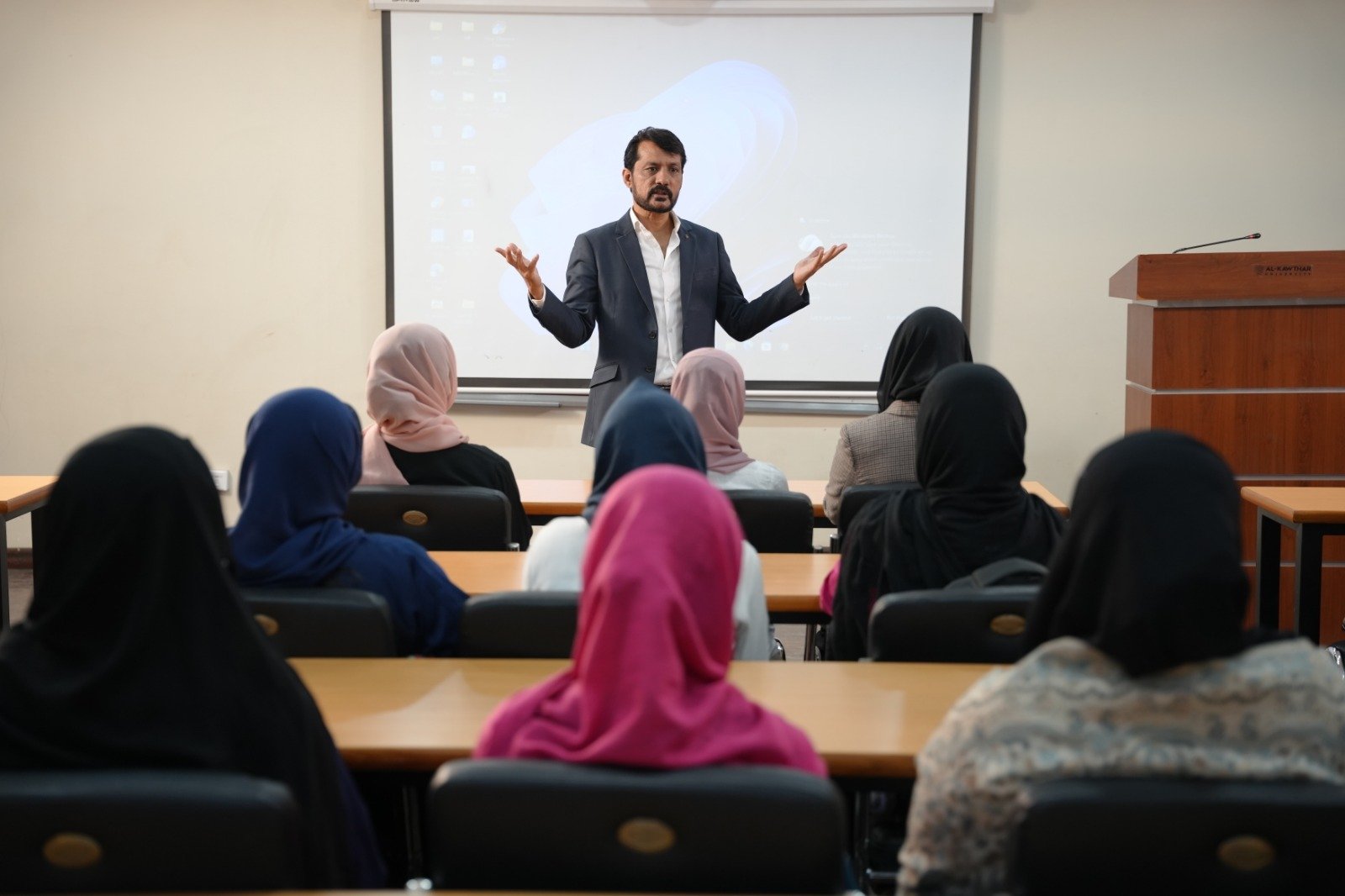 Modern Classrooms & Learning Facilities